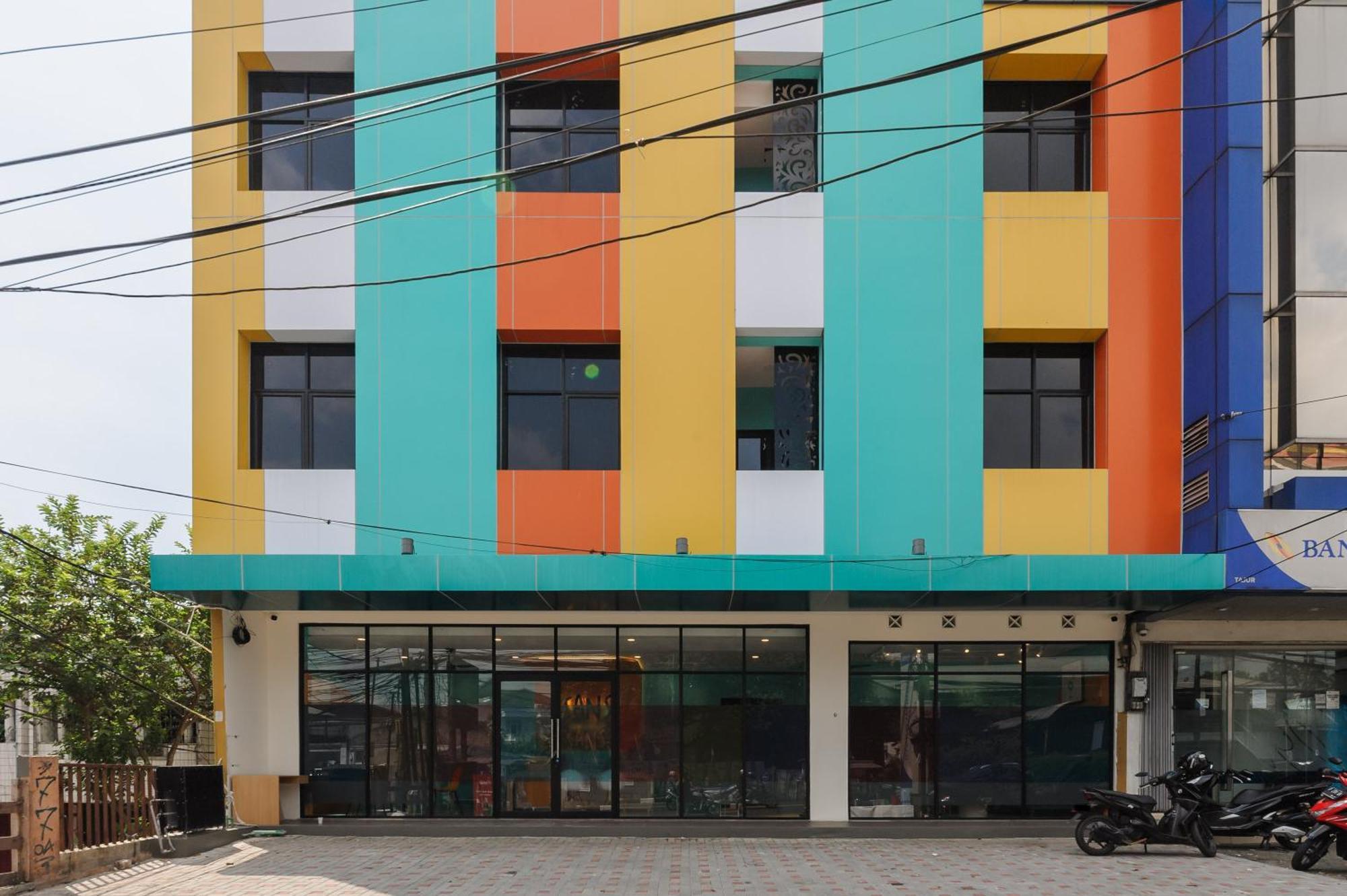 Sans Hotel Tajur Bogor Bantarkamang 外观 照片